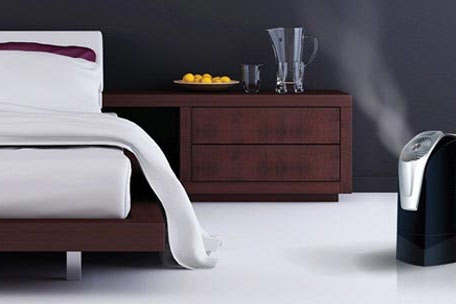 回南天，除濕機(jī)享受干爽