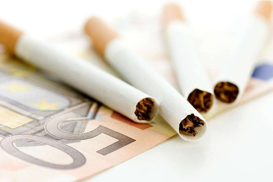 煙草工廠車(chē)間必配工業(yè)除濕機(jī)設(shè)備詳解_重復(fù)